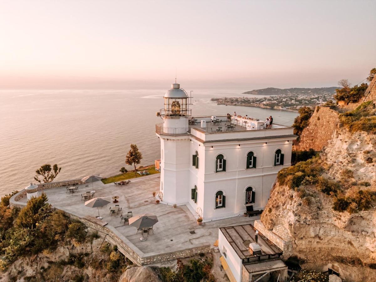 Faro Punta Imperatore Forio di Ischia Buitenkant foto